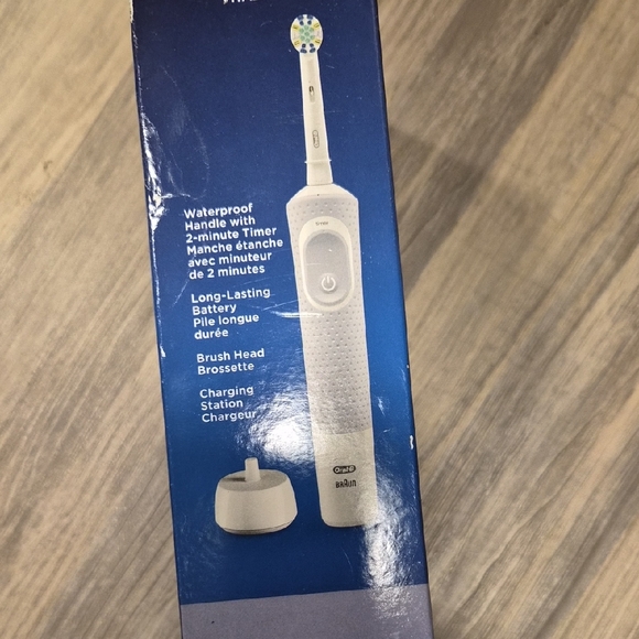Rechargeable Toothbrush - Picture 9 of 9